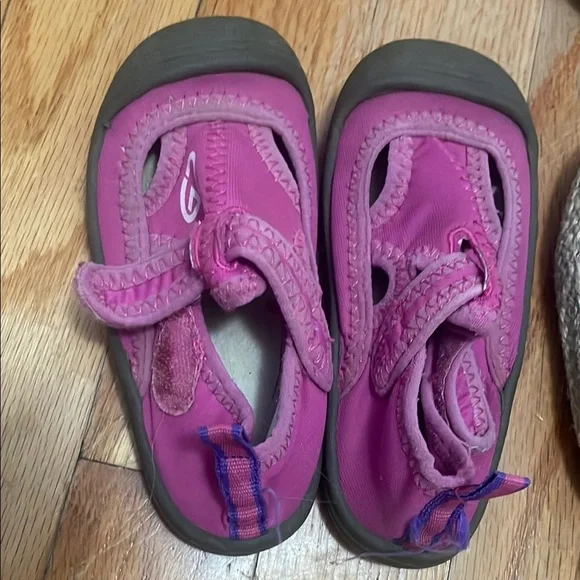 Toddler Summer Sandals and Water Shoe Collection Casual Sandals for Warm Weather - Picture 6 of 15